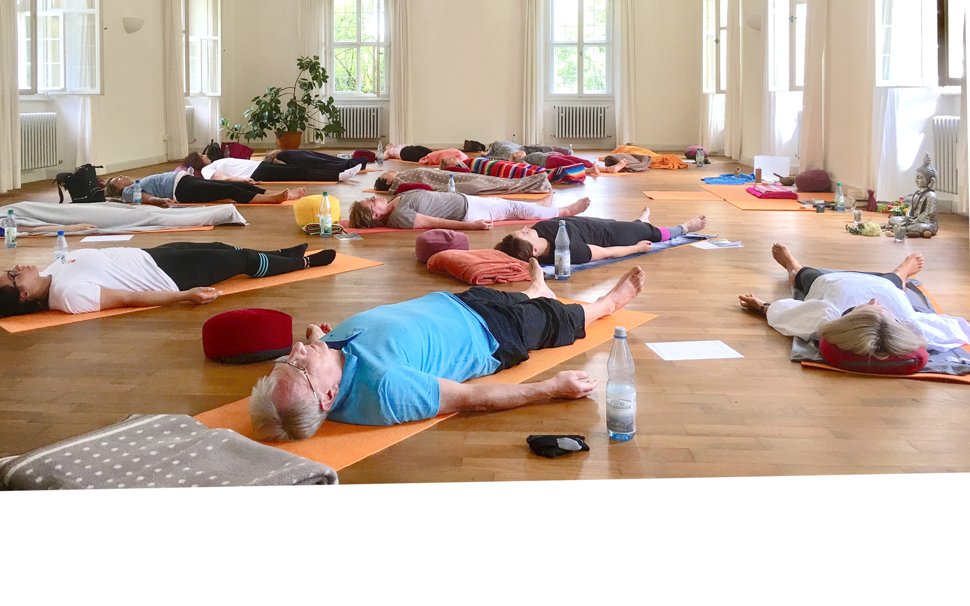 Yogatage Im Kloster Oberzell Om Tara